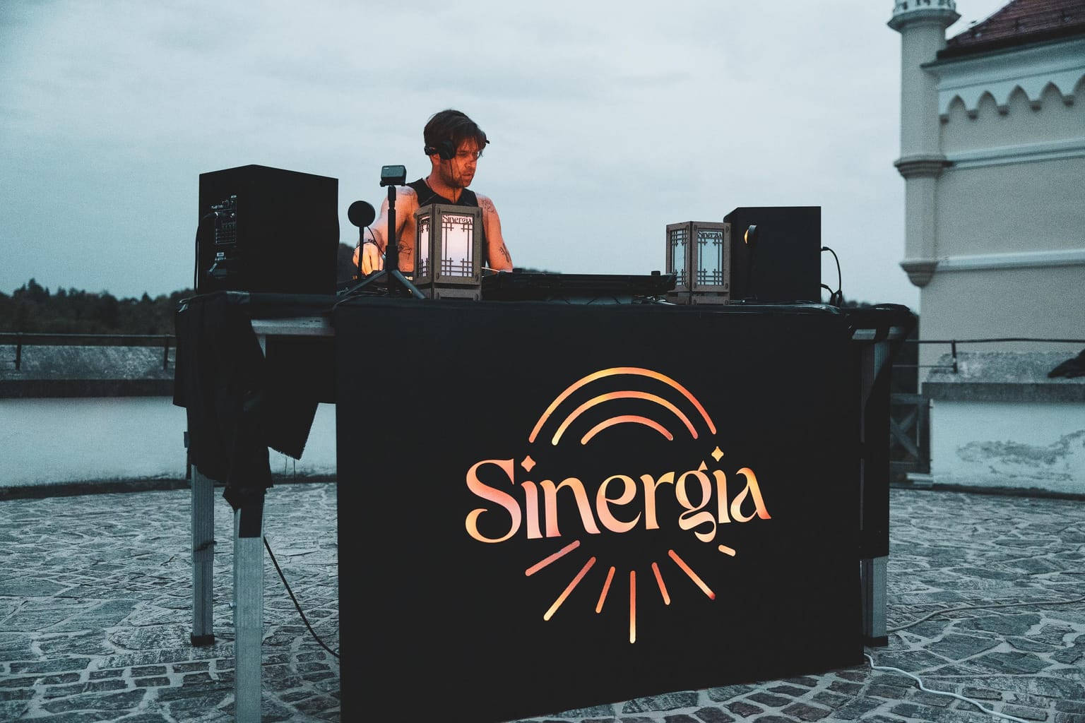 Music event portrait session