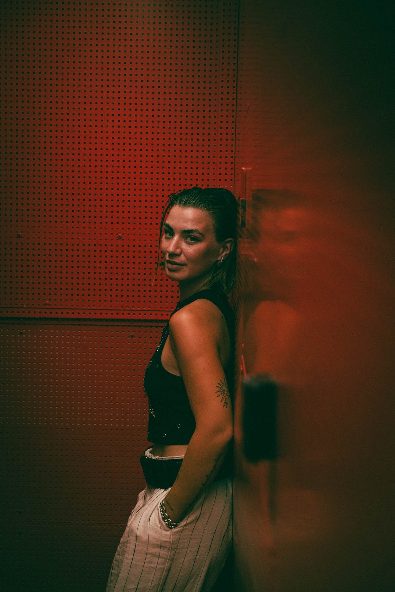 The Red Stairs - Photo 13