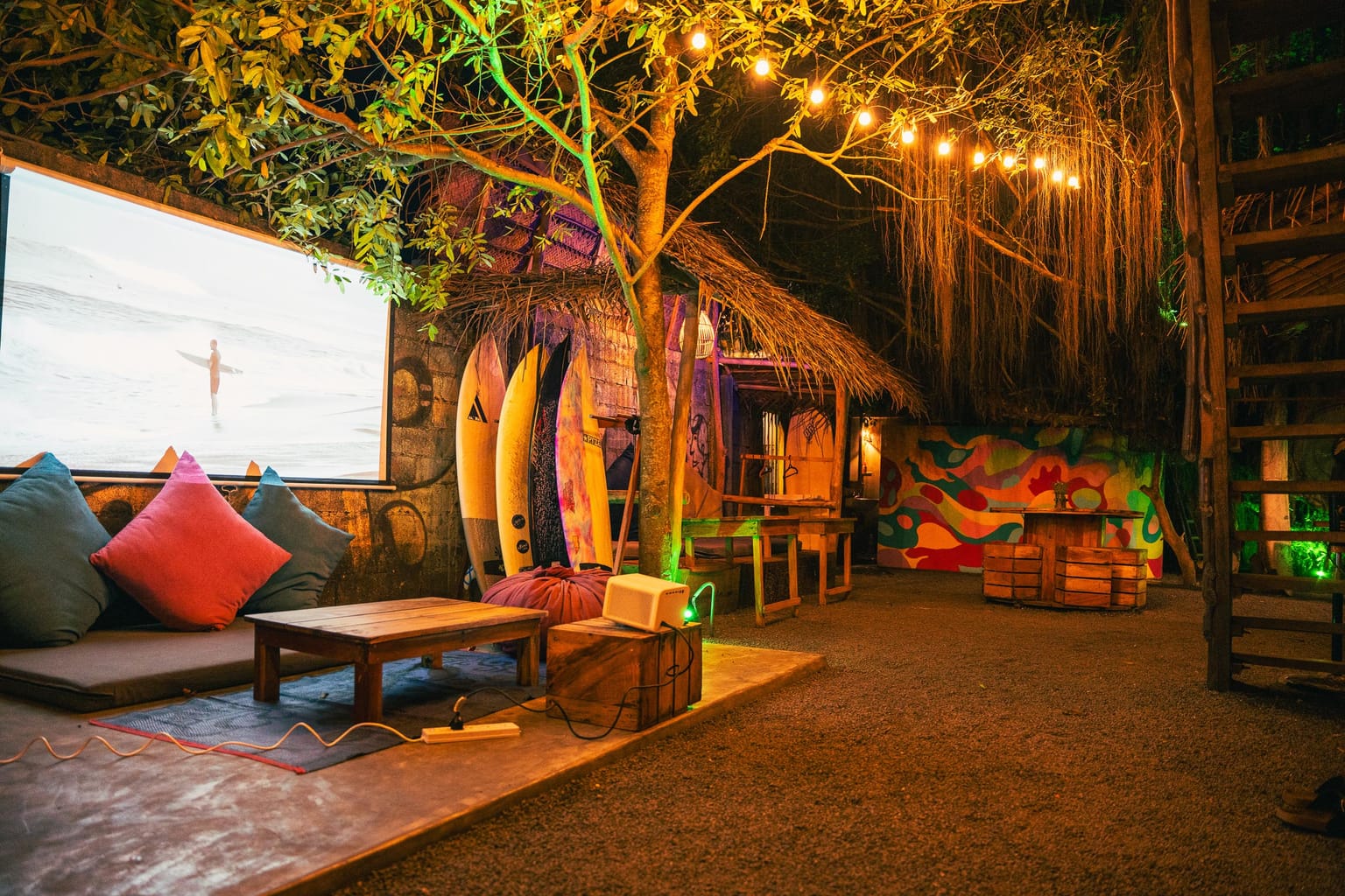 Venue atmosphere and elegance